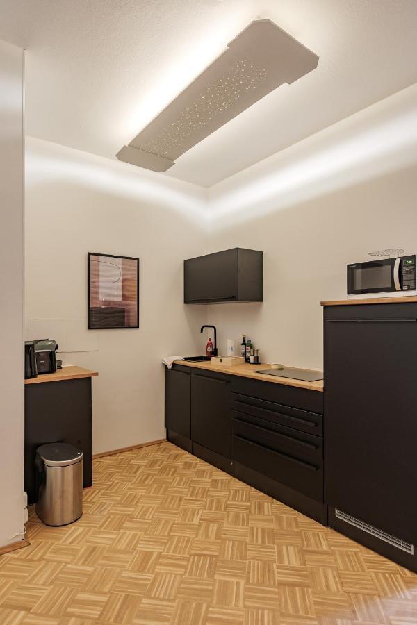 Flats 4 You, Moderne City Wohnung Naehe Hbf, Due-Messe 20 Min, Netflix, Kueche ドゥイスブルグ エクステリア 写真