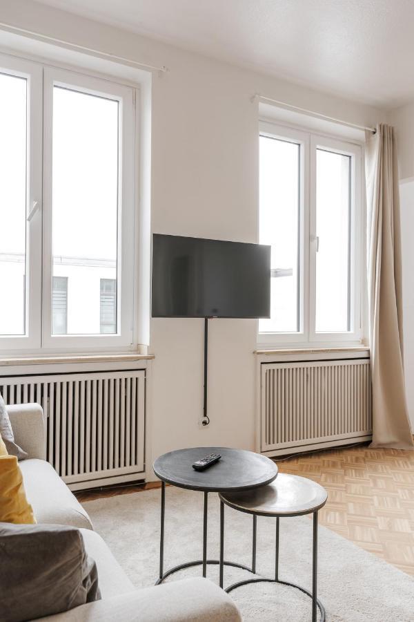 Flats 4 You, Moderne City Wohnung Naehe Hbf, Due-Messe 20 Min, Netflix, Kueche ドゥイスブルグ エクステリア 写真