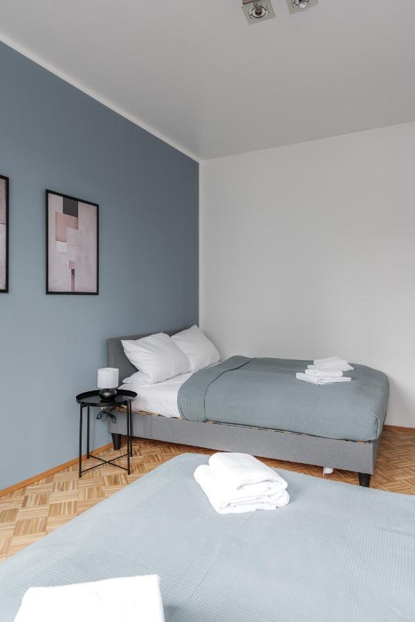 Flats 4 You, Moderne City Wohnung Naehe Hbf, Due-Messe 20 Min, Netflix, Kueche ドゥイスブルグ エクステリア 写真
