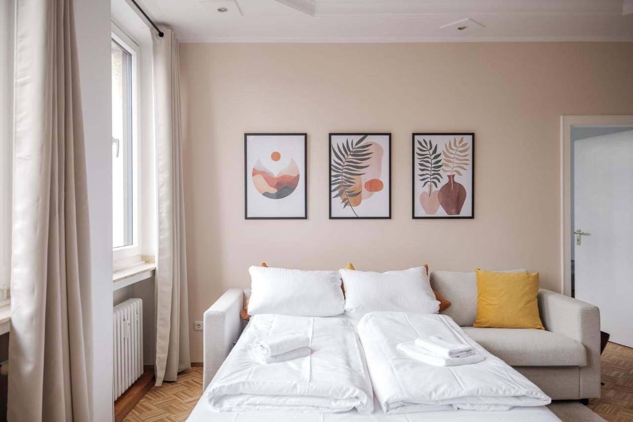 Flats 4 You, Moderne City Wohnung Naehe Hbf, Due-Messe 20 Min, Netflix, Kueche ドゥイスブルグ エクステリア 写真