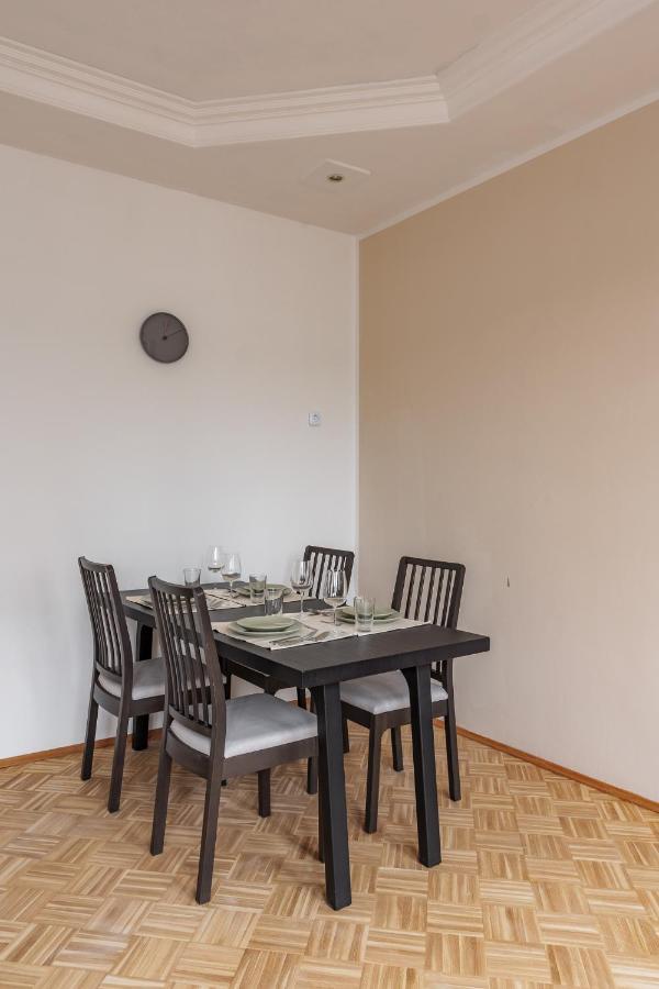 Flats 4 You, Moderne City Wohnung Naehe Hbf, Due-Messe 20 Min, Netflix, Kueche ドゥイスブルグ エクステリア 写真