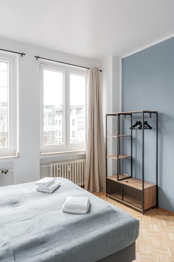 Flats 4 You, Moderne City Wohnung Naehe Hbf, Due-Messe 20 Min, Netflix, Kueche ドゥイスブルグ エクステリア 写真